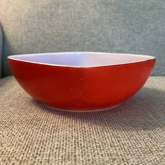 Vintage Pyrex 1.5 Quart Ovenware Red - Picture 5 of 11
